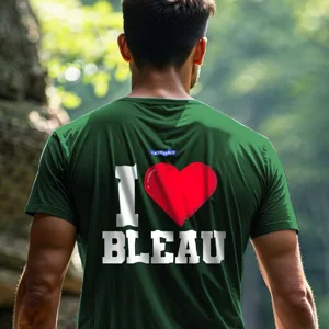 Homme de dos, dans la forêt de Fontainebleau, portant le t-shirt vert forêt I love Bleau