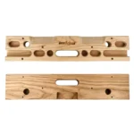 Vue avant et arrière d’une poutre d’escalade en bois montrant les perçages de fixation